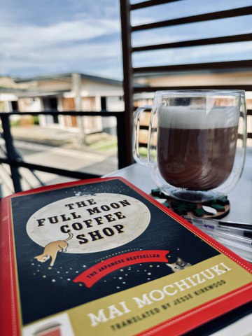 Book Review of the Full Moon Coffee Shop