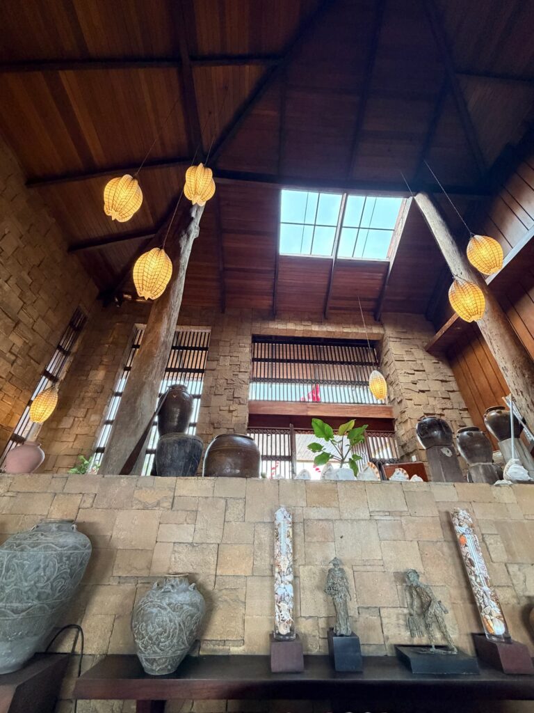 High-ceiling restaurant in Cebu
